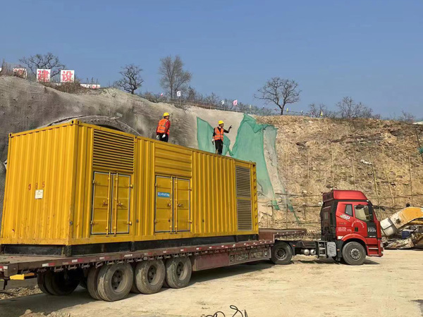 麻山发电机租赁如何根据测试结果判断机油泵的工作状态是否正常?