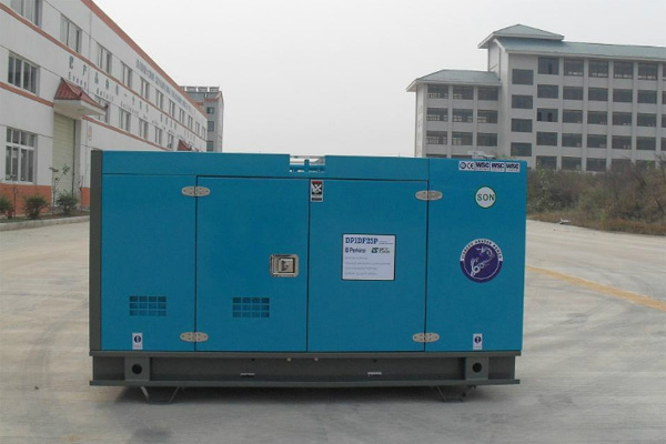 麻山发电机租赁如何正确安装空气滤清器？