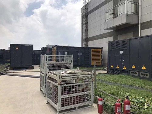 麻山除了定期检查，还有哪些方法可以及时发现接触式转速表探头的磨损？